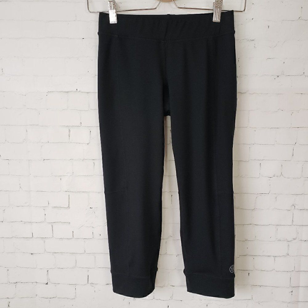 Cabi Womens Tech Crop Size XS Black Activewear Gym